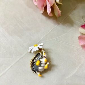 Hedgehog brooch